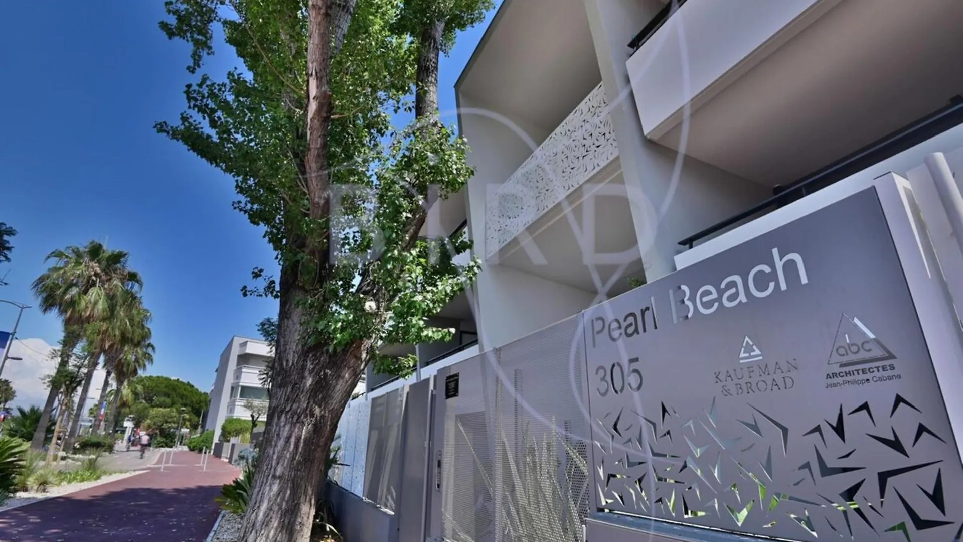 Waterfront Apartment With Private Garden Villeneuve-Loubet